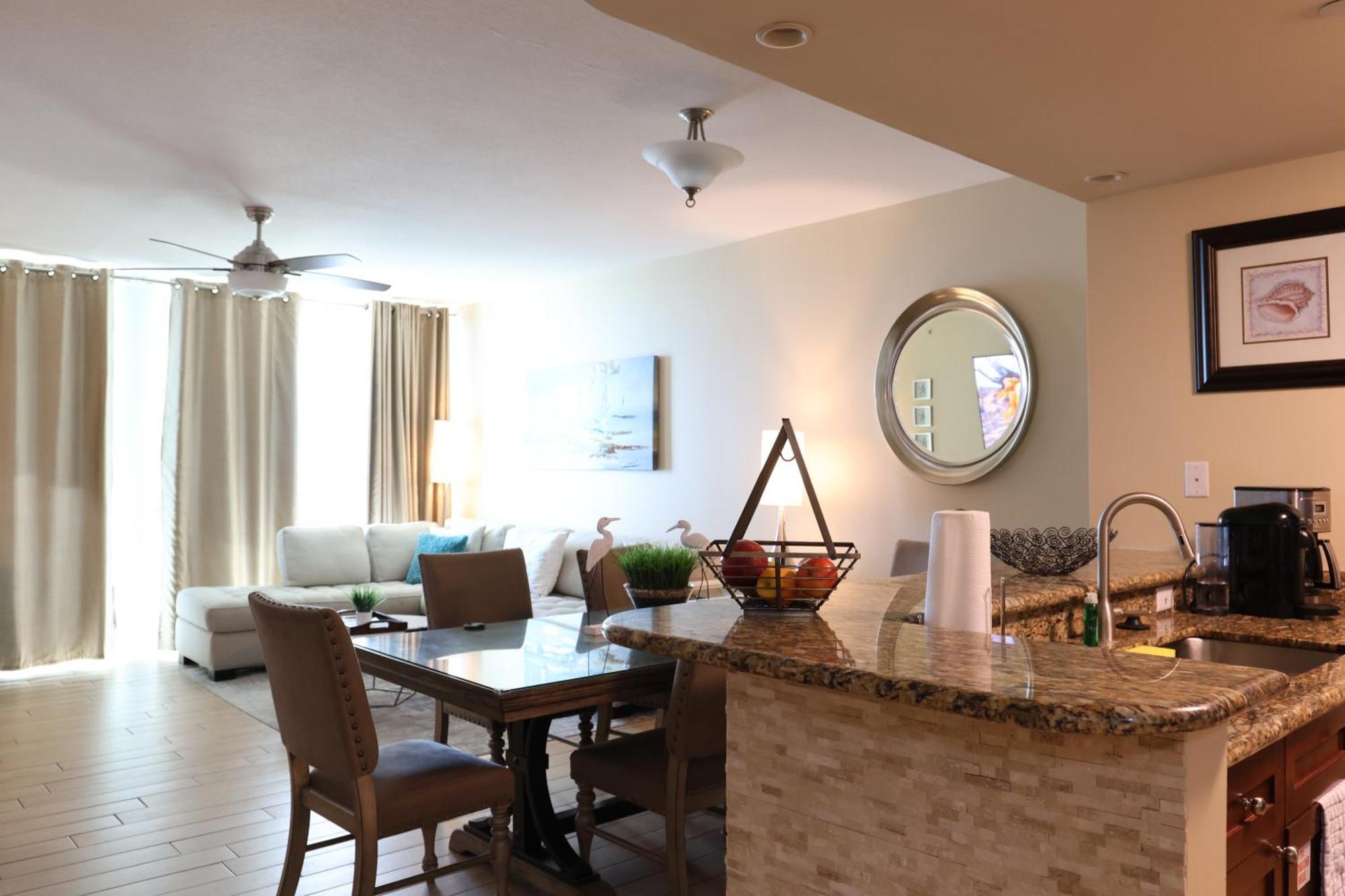Aqua 1504 Beachfront Condo With Free Beach Chairs Panama City Beach Dış mekan fotoğraf