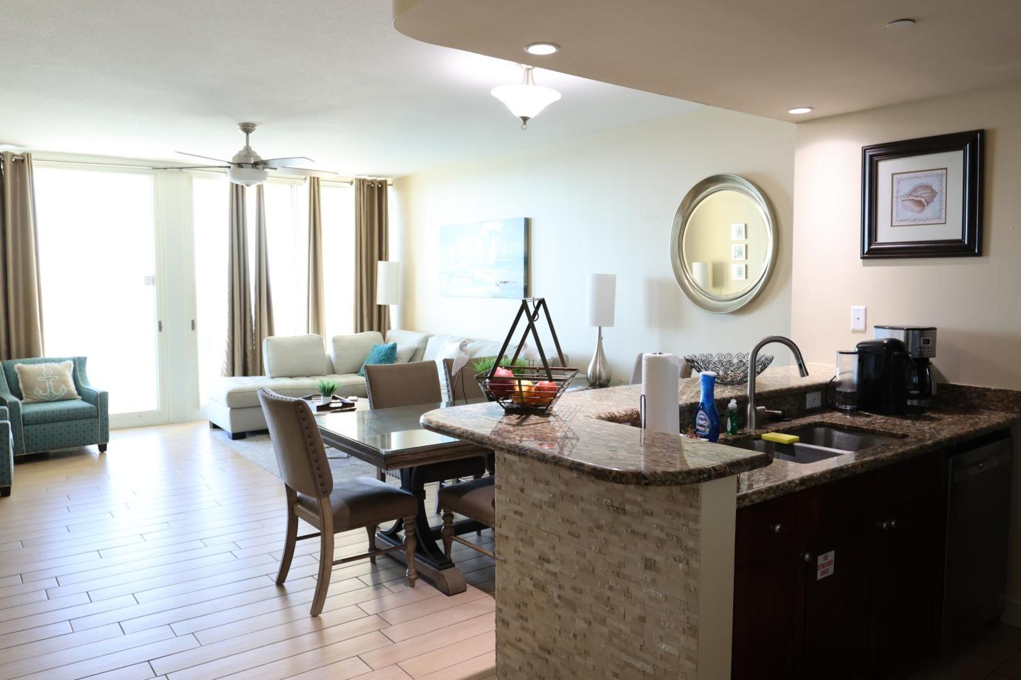 Aqua 1504 Beachfront Condo With Free Beach Chairs Panama City Beach Dış mekan fotoğraf